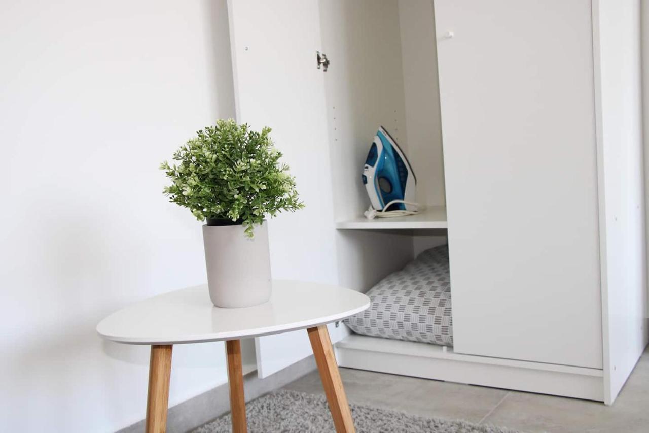 New & Modern Apartment With Beautiful Lake View! Lugano Kültér fotó